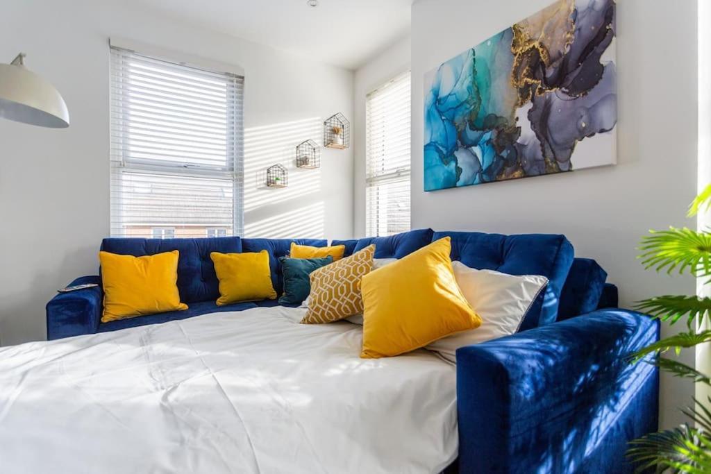 2 Bed Apartment Near The Beach サウスエンド・オン・シー エクステリア 写真